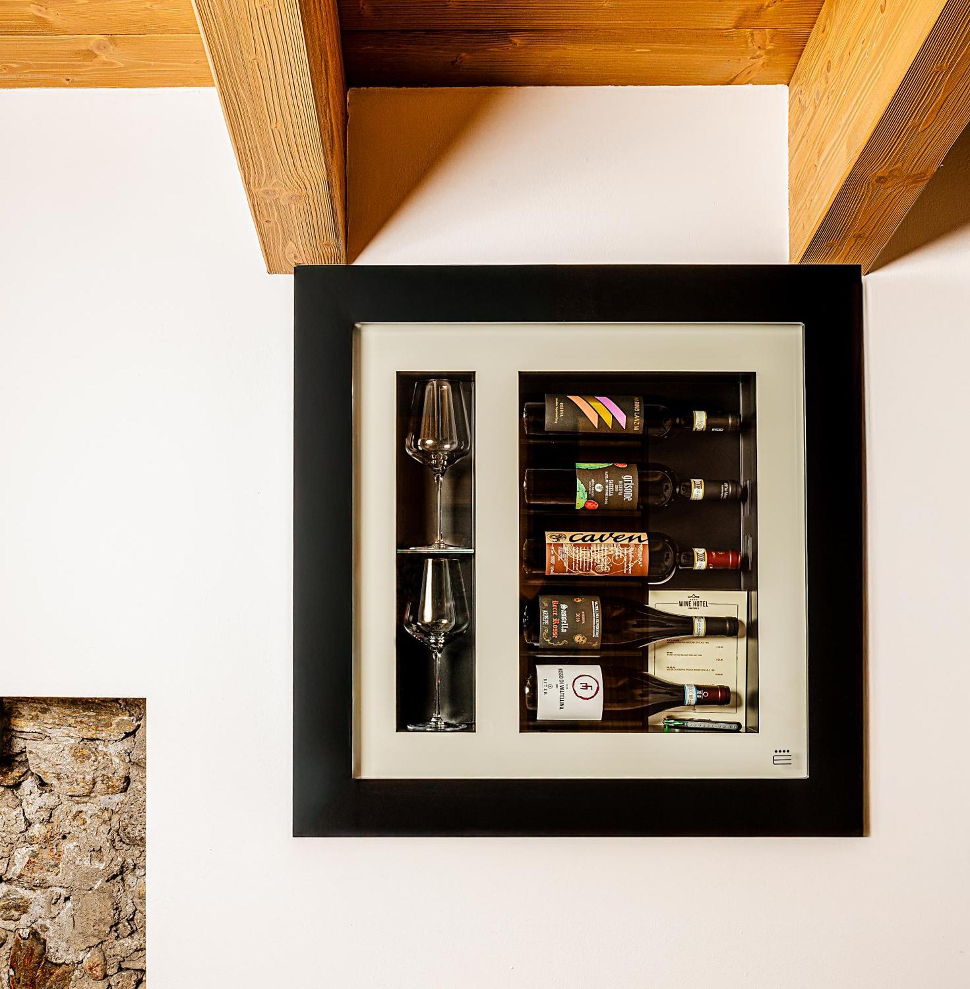 Wine Hotel San Carlo - Relais & Spa - Boutique Hotel Chiuro Buitenkant foto