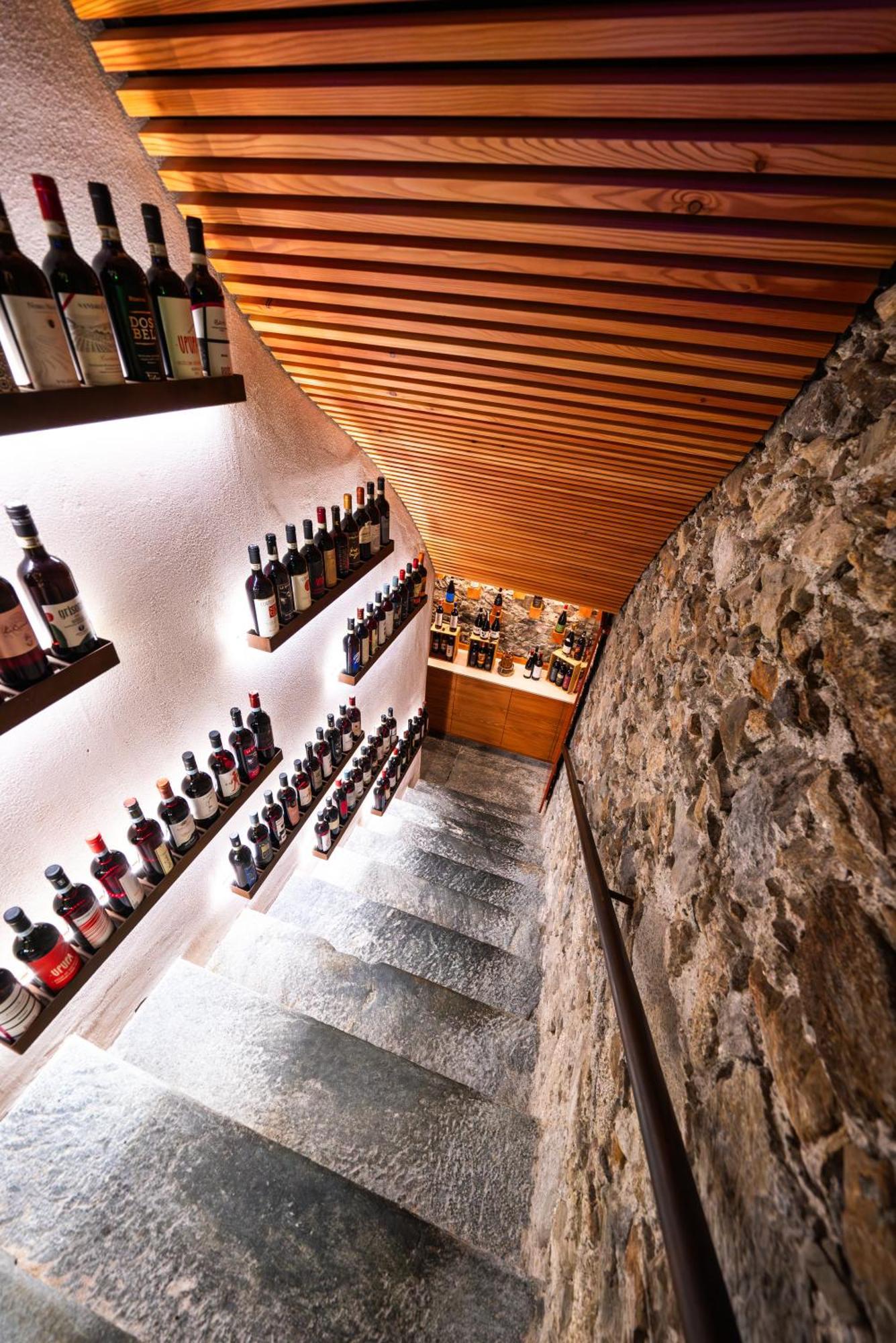 Wine Hotel San Carlo - Relais & Spa - Boutique Hotel Chiuro Buitenkant foto
